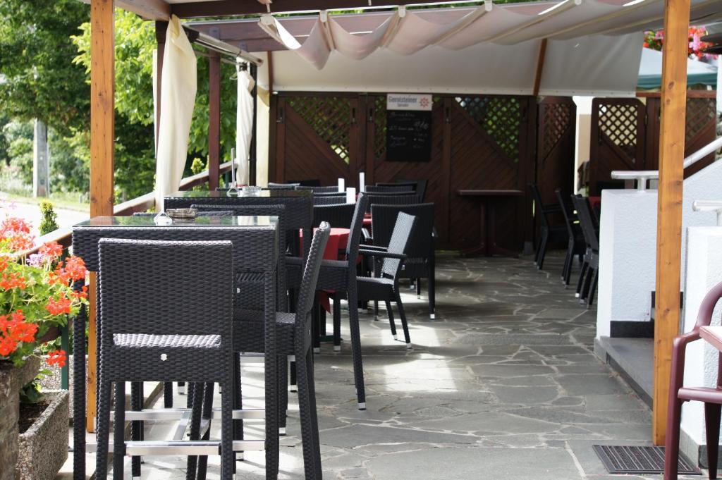 Hotel Rittersprung Ouren Екстериор снимка