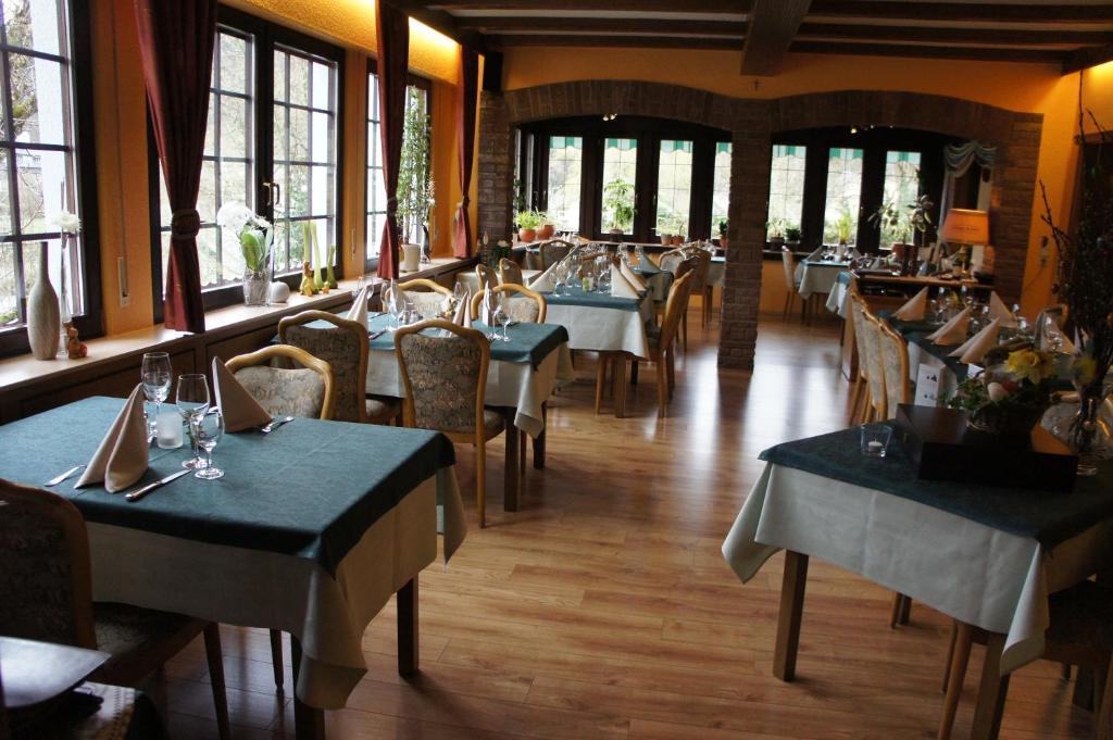 Hotel Rittersprung Ouren Екстериор снимка